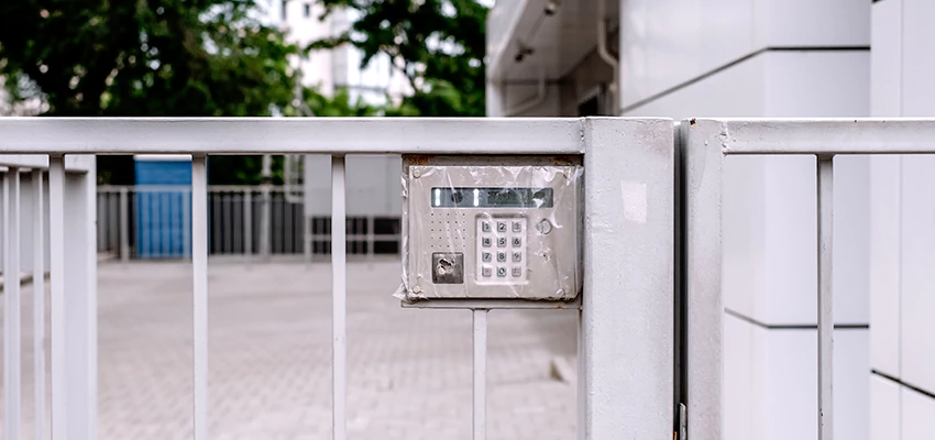 Gate Locks For Metal Gates in Jersey City, New Jersey